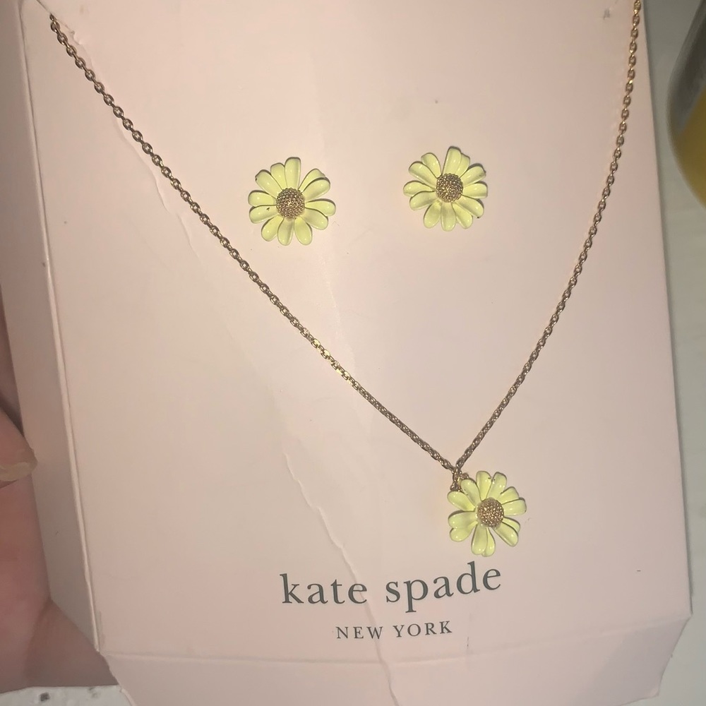 KATE SPADE stud earring W/ Matching Necklace